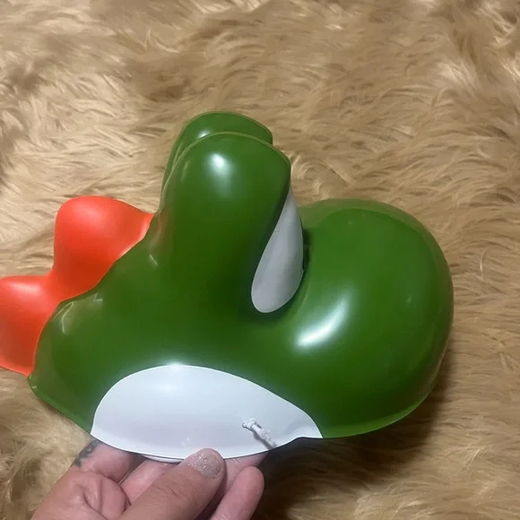 Nintendo Super Mario Bros Mask Yoshi - Like New!!! - Picture 4 of 9